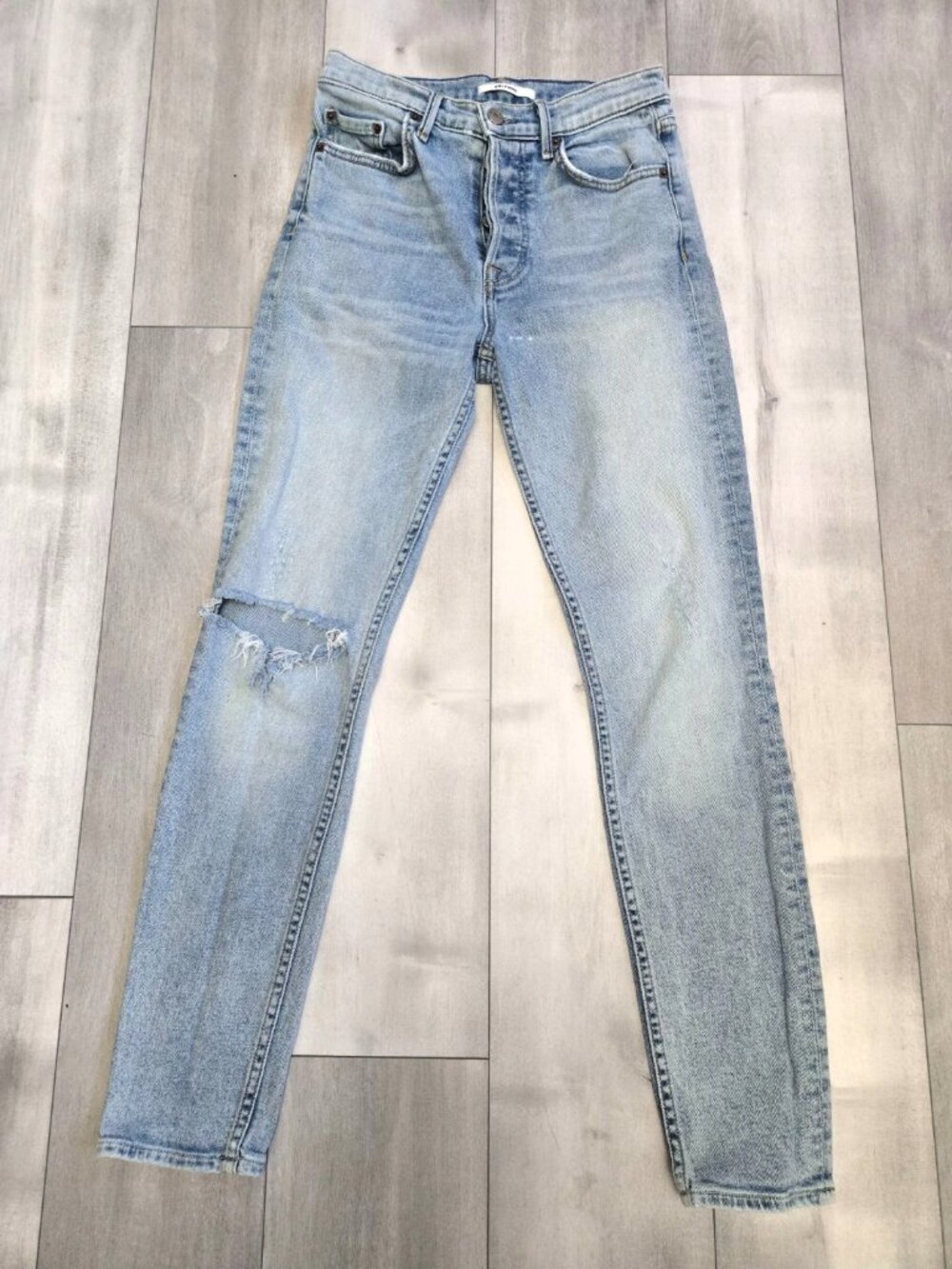 GRLFRND Karolina High-Rise Distressed Jeans Go Low Size 27